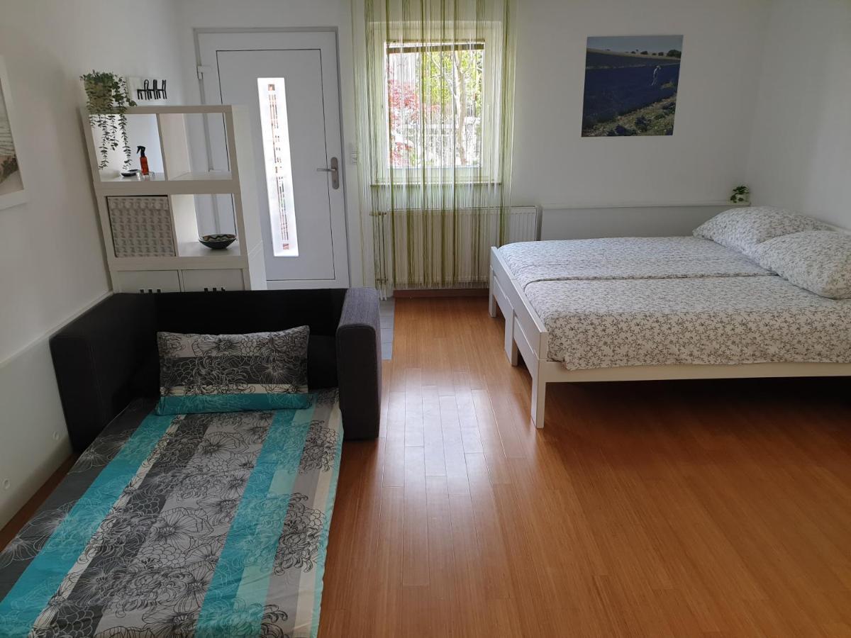 Studio Emma Ljubljana - Free Parking, Ac, Wifi Eksteriør bilde